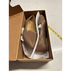 Trotters Harlow Dot Flat Size 10